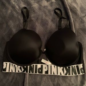 PINK Ultimate Bra
